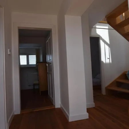 Vakantiehuis Spacious Holiday In By The River